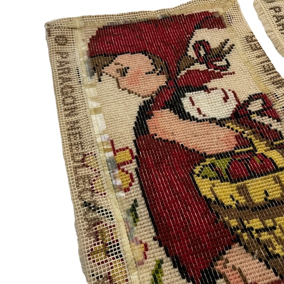 Latch Hook Rug Hummel Peasant Girl & Boy Wall Hanging 1980 Joseph Mueller - Picture 11 of 11